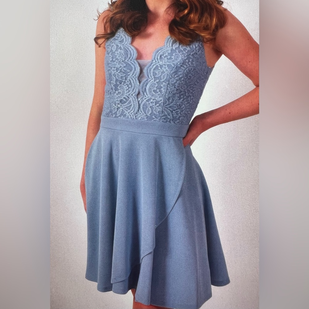 Junior size 1 special occasion dress